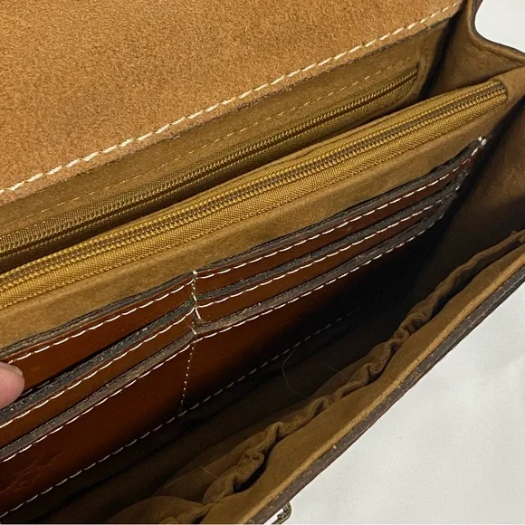 Patricia Nash Brown Leather Convertible Crossbody Clutch - Like New - Picture 8 of 15